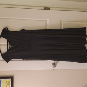 Perfect basic black dress